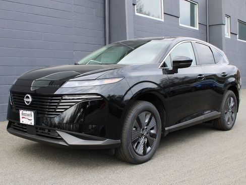 New 2025 Nissan Murano SL image 1