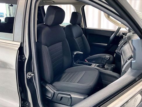 Used 2019 Ford Ranger XL w/ Equipment Group 101A Mid image 16