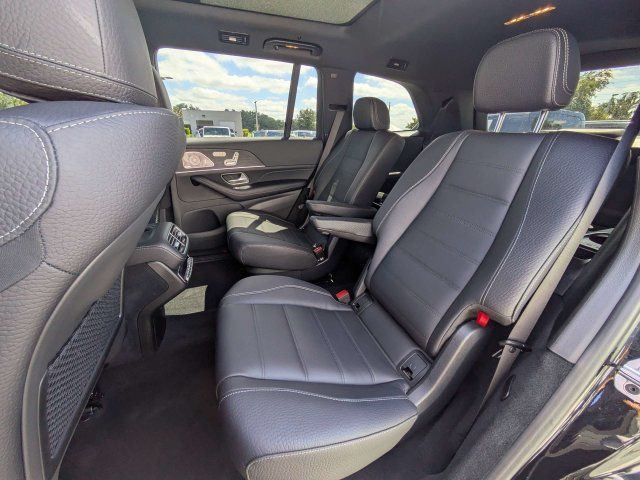 Used 2026 Mercedes-Benz GLS 580 4MATIC image 13