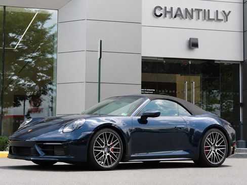 Used 2022 Porsche 911 Carrera S RWD image 1