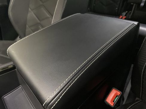 Used 2024 Volkswagen Atlas Cross Sport SE w/ Black Wheel Package image 20