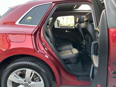 Used 2018 Audi Q5 2.0T Premium Plus w/ Premium Plus Package AWD/4WD image 16