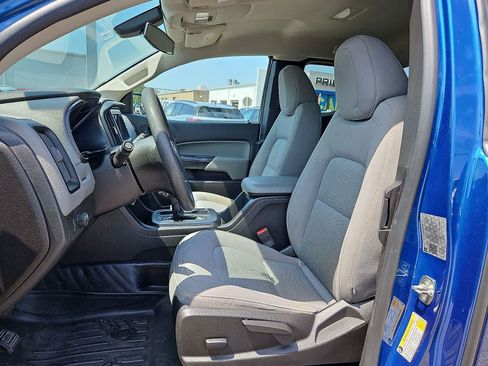Used 2019 Chevrolet Colorado W/T RWD image 23