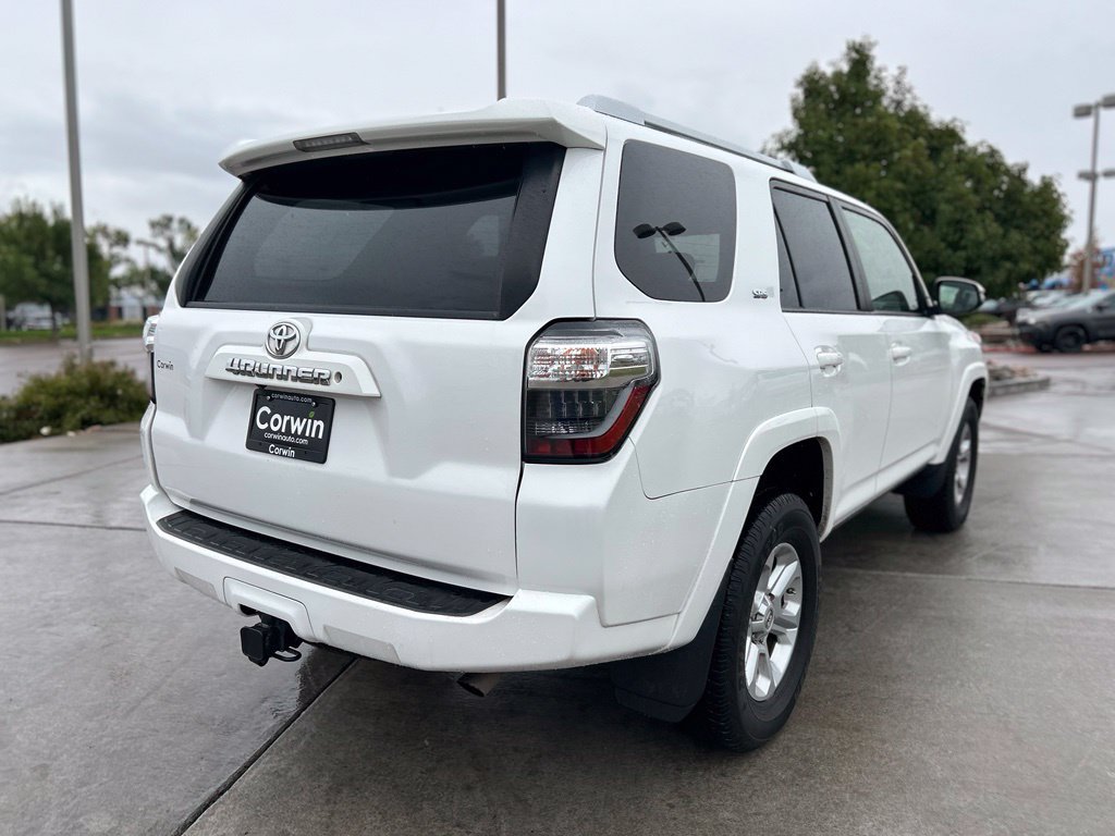 Used 2017 Toyota 4Runner SR5 Premium AWD/4WD image 8
