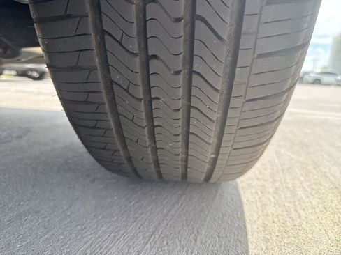 Used 2020 Honda CR-V EX-L image 7