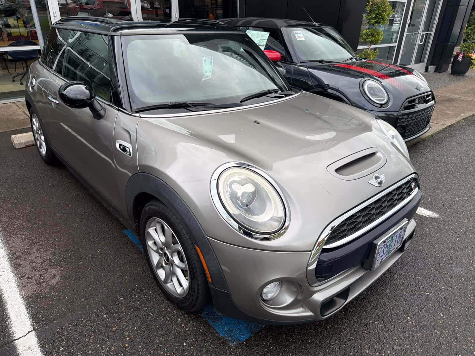 Used 2017 MINI Cooper S FWD image 10