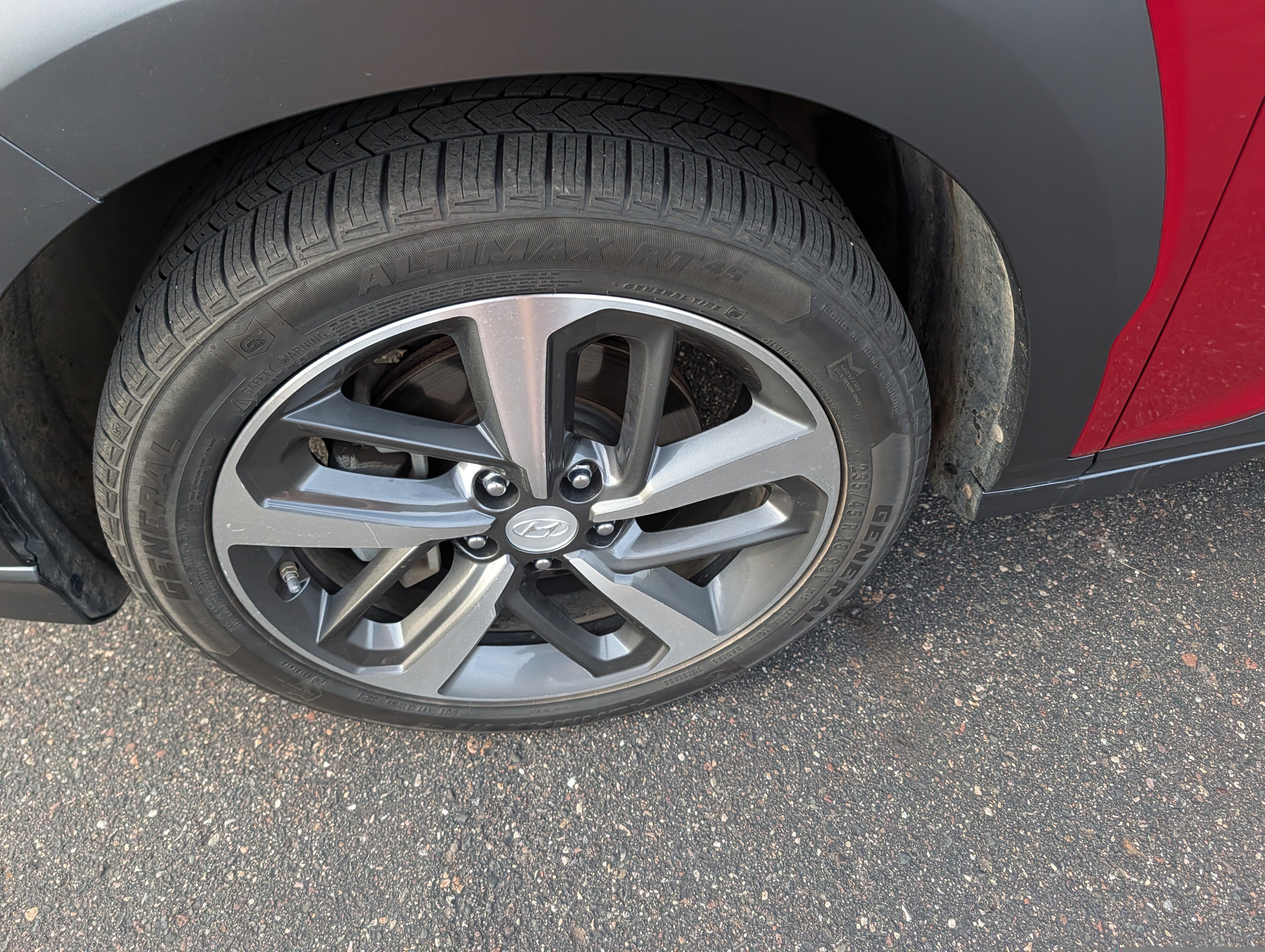 Used 2021 Hyundai Kona Limited AWD/4WD image 9