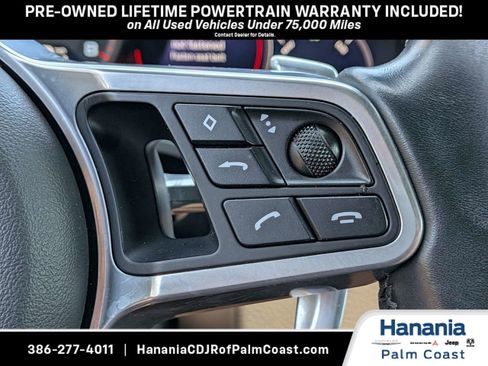 Used 2022 Porsche Cayenne Platinum Edition AWD/4WD image 27