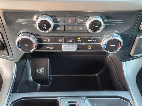 Used 2025 Ford F150 XLT w/ Equipment Group 301A Standard AWD/4WD image 18