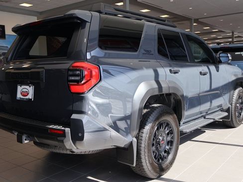 Used 2026 Toyota 4Runner TRD Off-Road Premium AWD/4WD image 3