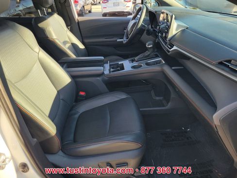 Certified 2023 Toyota Sienna XSE image 17