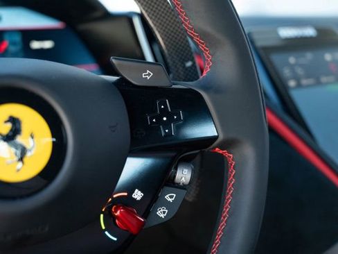 Certified 2025 Ferrari Roma Spider image 36