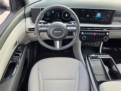 Certified 2026 Hyundai Tucson Limited image 13