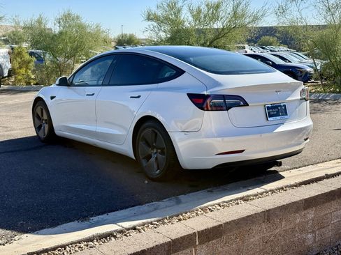 Used 2022 Tesla Model 3 Base image 5