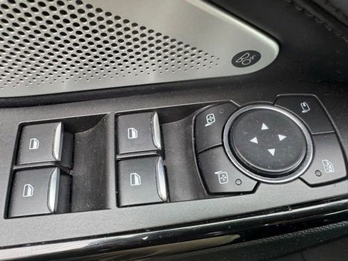 Used 2021 Ford Explorer Platinum w/ Equipment Group 601A AWD/4WD image 7
