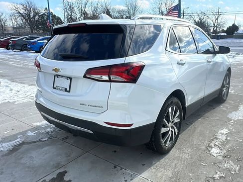 Used 2023 Chevrolet Equinox Premier AWD/4WD image 5