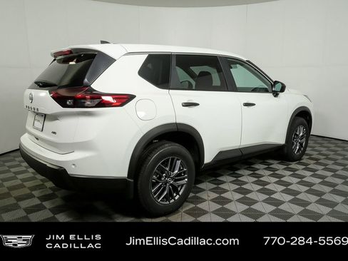 Used 2026 Nissan Rogue S image 30