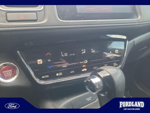 Used 2017 Honda HR-V EX image 30