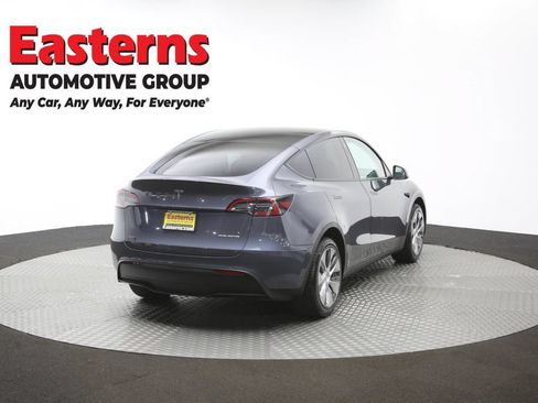 Used 2023 Tesla Model Y Long Range AWD/4WD image 33