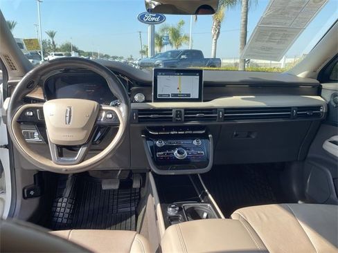 Used 2021 Lincoln Corsair Reserve w/ Equipment Group 201A image 20