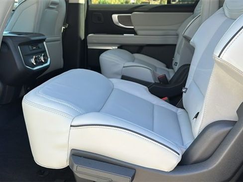 New 2025 Ford Expedition Max Platinum w/ Platinum Ultimate Package image 22
