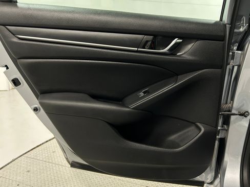 Used 2020 Honda Accord Sport image 26