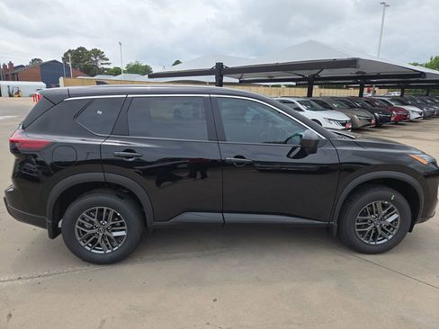 New 2026 Nissan Rogue S FWD image 6