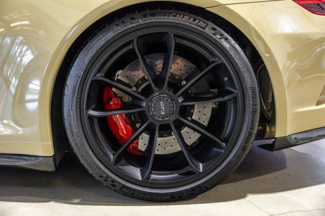 Used 2018 Porsche 911 GT3 RWD image 27
