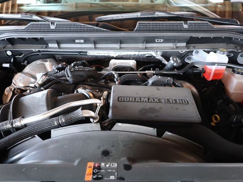 Used 2026 Chevrolet Silverado 3500 LTZ w/ LTZ Plus Package AWD/4WD image 26