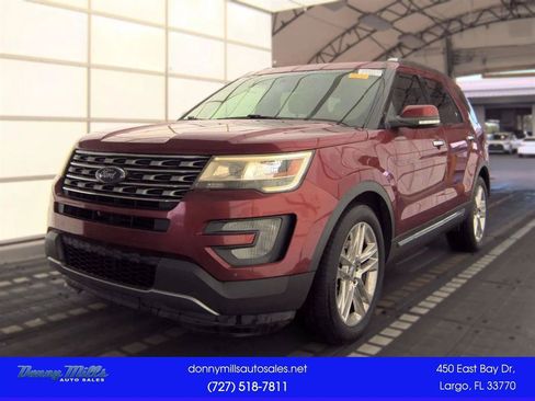 Used 2017 Ford Explorer Limited FWD image 1