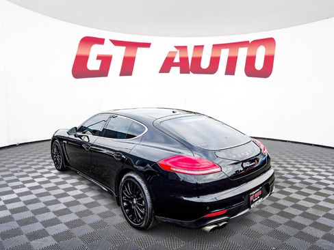 Used 2014 Porsche Panamera 4S image 5