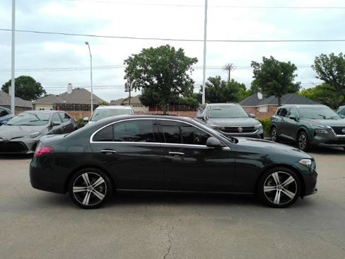 Used 2022 Mercedes-Benz C 300 Sedan image 5