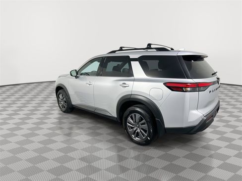 New 2025 Nissan Pathfinder SV image 6