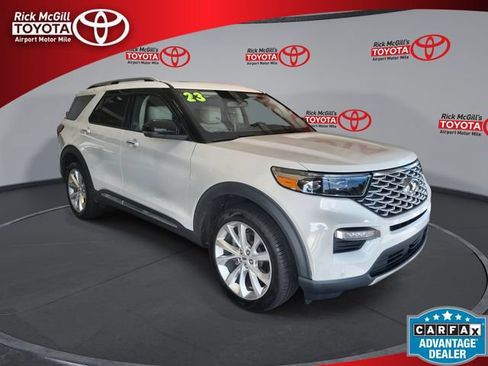 Used 2023 Ford Explorer Platinum w/ Technology Package AWD/4WD image 1