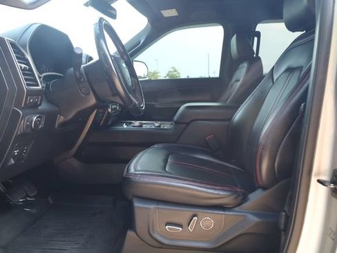 Used 2021 Ford Expedition Limited AWD/4WD image 15