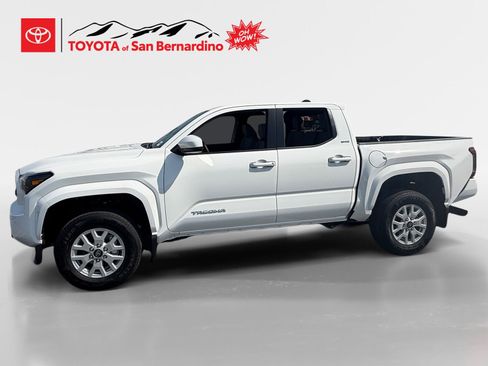 New 2026 Toyota Tacoma SR5 AWD/4WD image 2