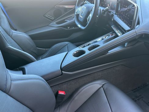 Used 2026 Chevrolet Corvette E-Ray w/ Stealth Interior Trim Package AWD/4WD image 11