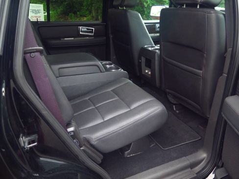 Used 2008 Lincoln Navigator 4WD image 32