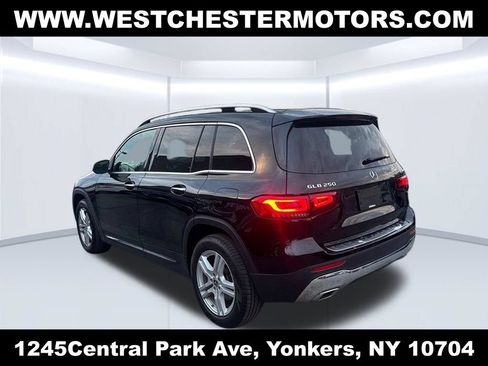 Used 2022 Mercedes-Benz GLB 250 4MATIC image 6