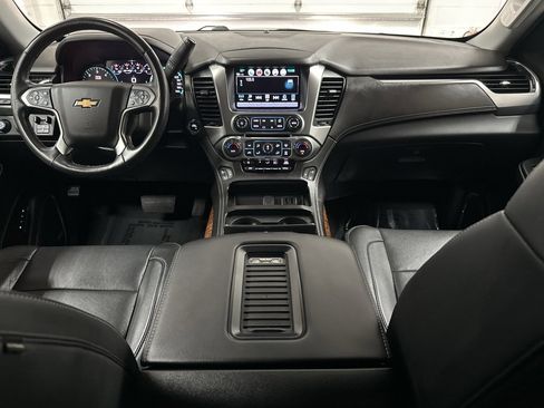 Used 2020 Chevrolet Tahoe Premier w/ 6.2L Performance Package image 23