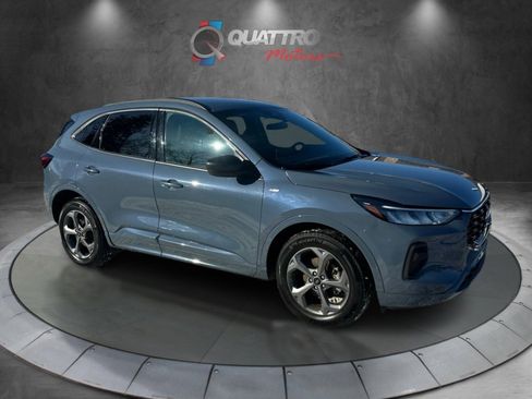 Used 2024 Ford Escape ST-Line w/ Tech Pack #1 AWD/4WD image 8