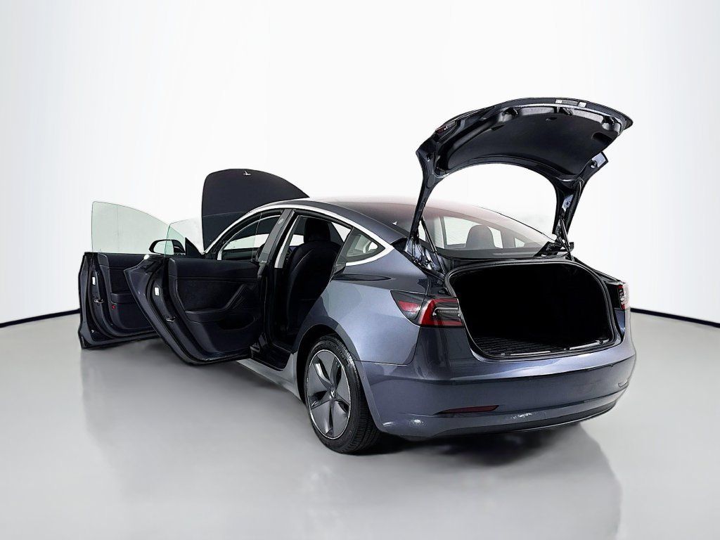 Used 2018 Tesla Model 3 Mid Range RWD image 30