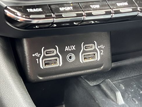 Used 2025 Dodge Durango R/T AWD/4WD image 35