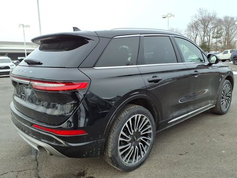 Used 2022 Lincoln Corsair AWD w/ Premium Package image 7