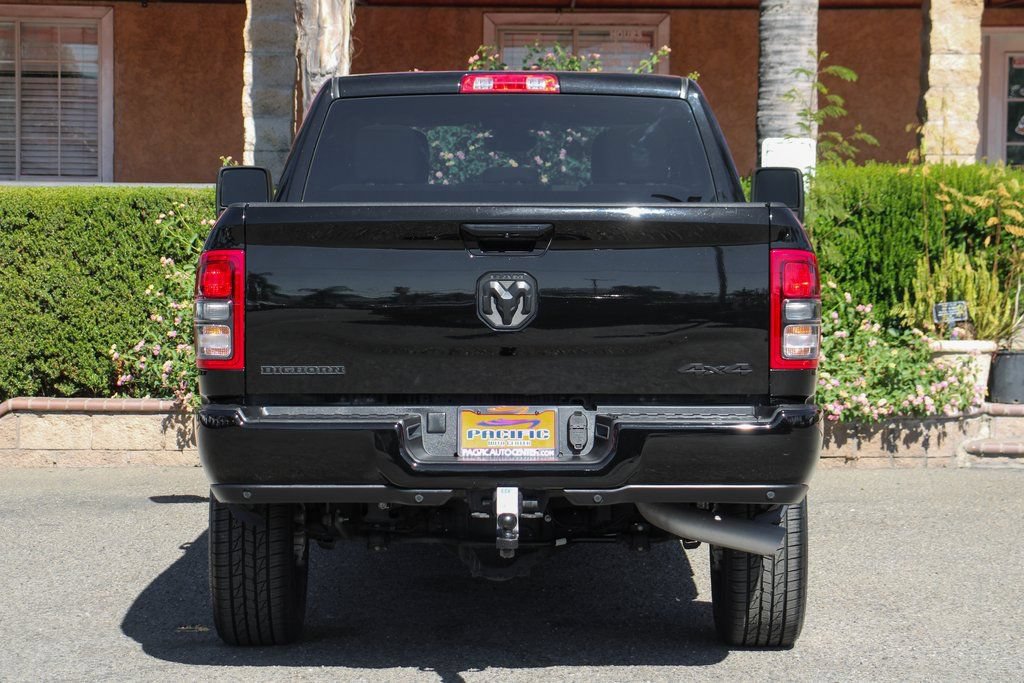 Used 2024 RAM 2500 Big Horn w/ Night Edition AWD/4WD image 7