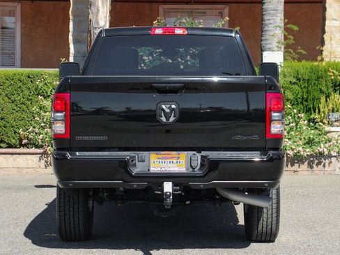 Used 2024 RAM 2500 Big Horn w/ Night Edition AWD/4WD image 7