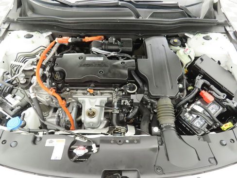 Certified 2021 Honda Accord Touring image 29