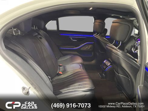 Used 2022 Mercedes-Benz S 500 4MATIC w/ AMG Line Package image 28