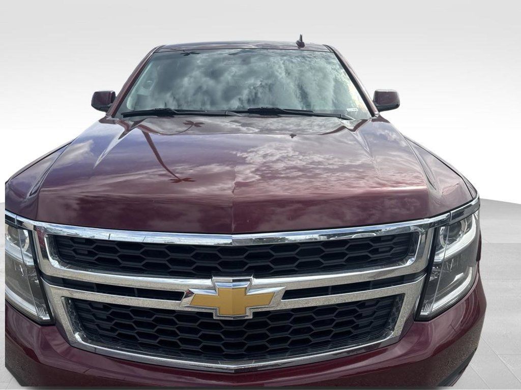 Used 2019 Chevrolet Tahoe LT w/ Luxury Package AWD/4WD image 5