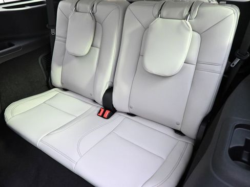 New 2026 Lincoln Aviator AWD w/ Jet Appearance Package image 22